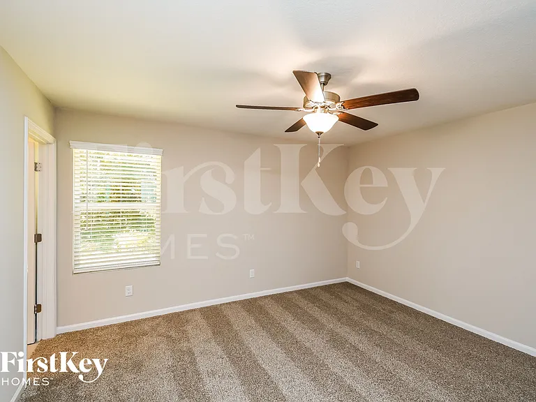 11211 Margarets Landing Pl — Photo 8