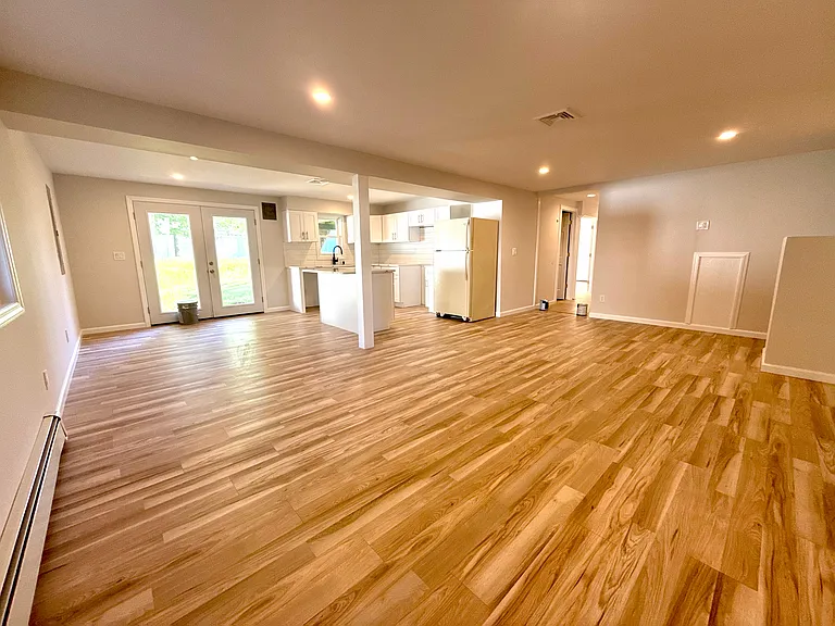 12 Wesleyan Rd #2 — Photo 13