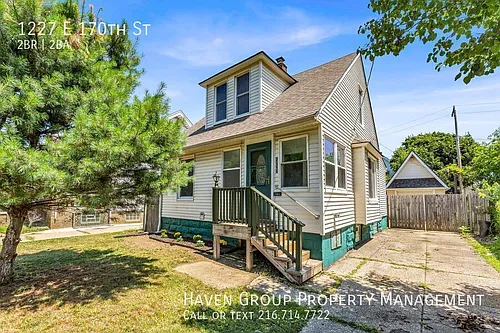 1227 E 170th St Photo 1