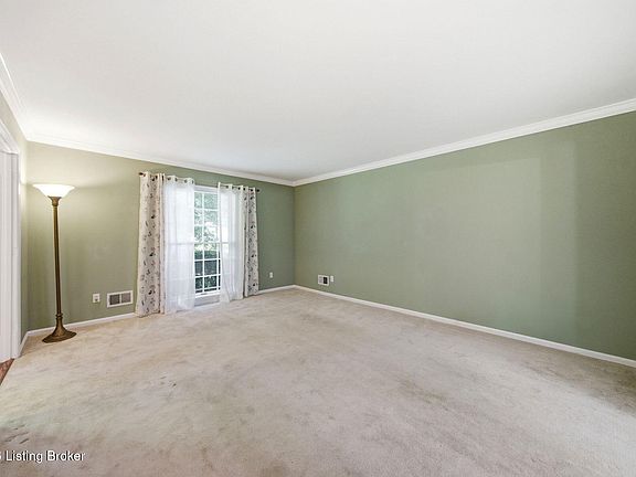 4th image of 3405 Hastings Cir