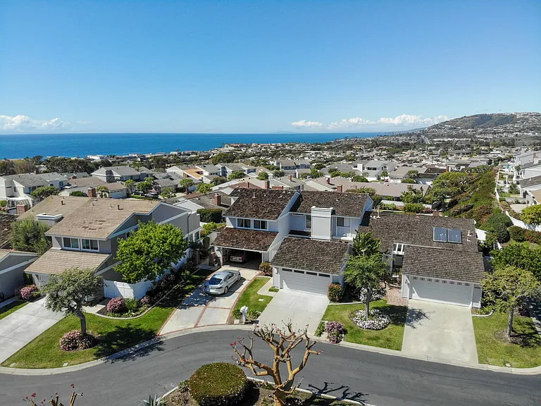 33925 Faeroe Bay — Photo 23
