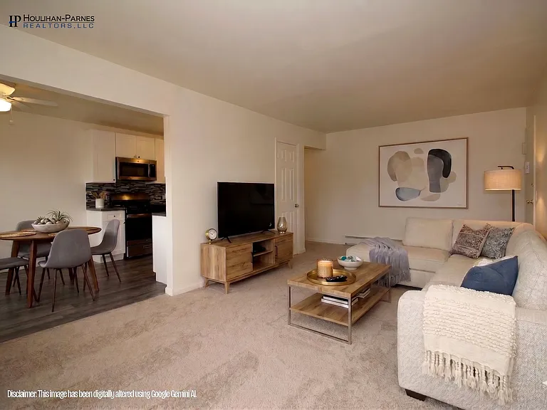 Stevens Manor Apartments — Photo 3