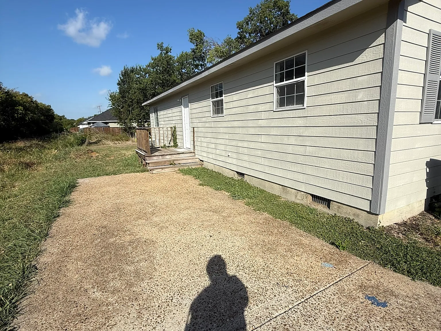 3 bed, 1119 sqft, $1,300 — Photo 2