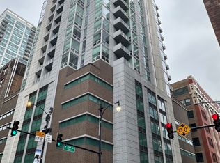 170 W Polk St APT 1101, Chicago, IL 60605