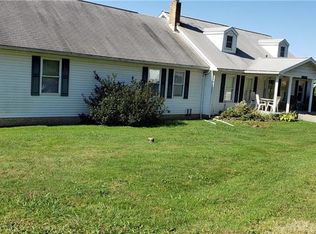 211 Water St, Donegal, PA 15628