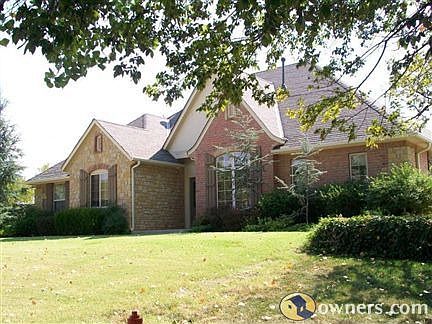 3rd image of 11100 Ashford Dr