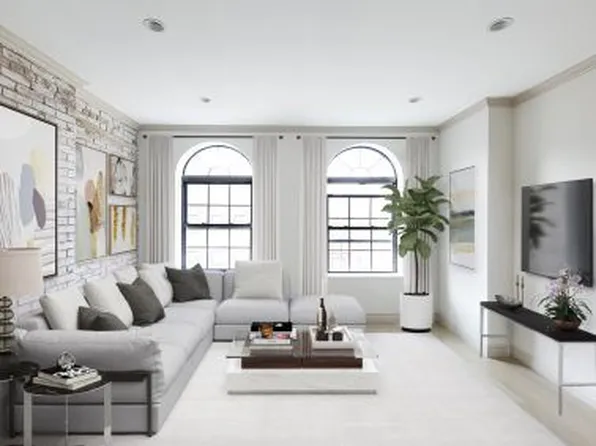 371 East 10th Street image 1 of 22