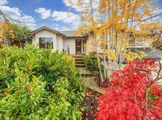 571 Oak Hill Cir, Ashland, OR