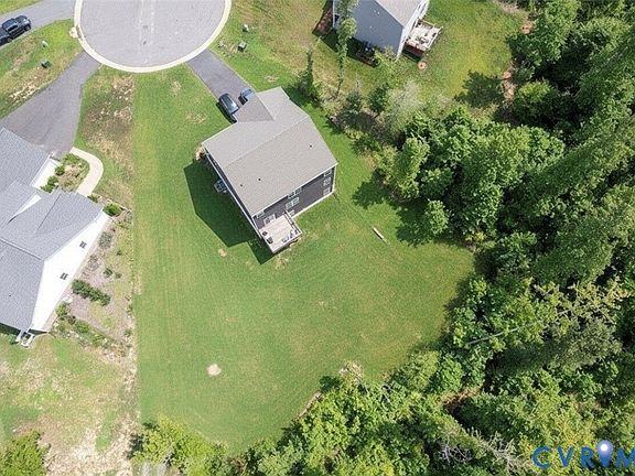 2nd image of 105 Estelle Ct