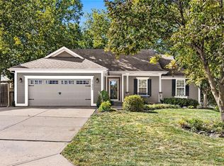 21803 S Lincoln St, Spring Hill, KS 66083
