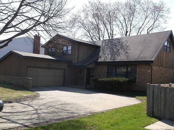 1st image of 1415 Rosehill Dr