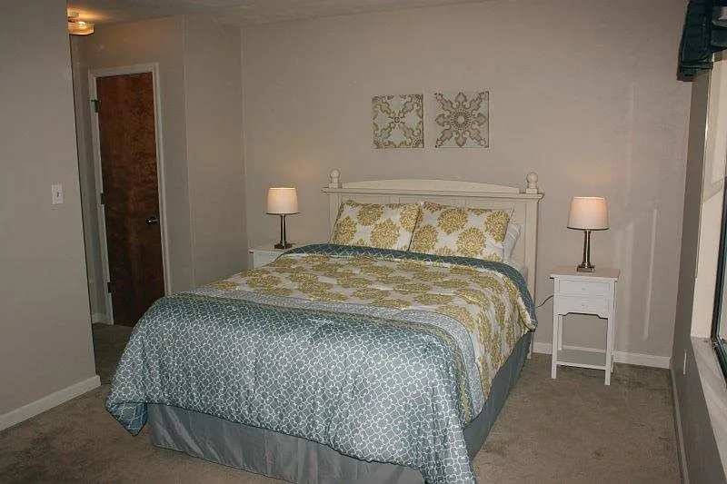3 bed, 1900 sqft, $1,500 — Photo 4
