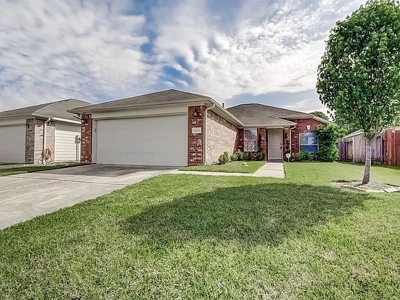 2nd image of 18814 Bonners Park Cir