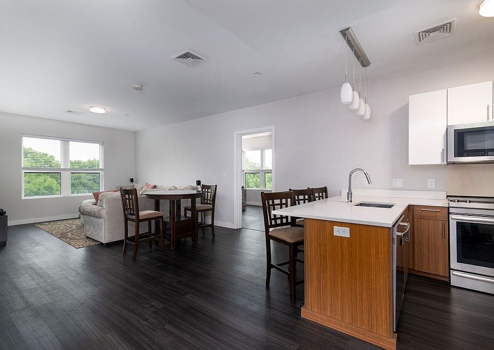 999 Hancock St Unit 513, Quincy, MA 02169 | Zillow