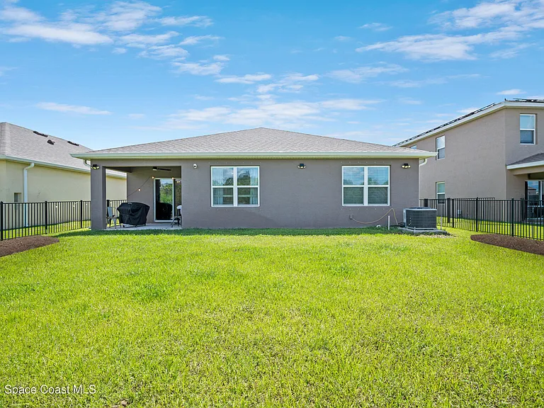 1148 Casey Ave — Photo 31