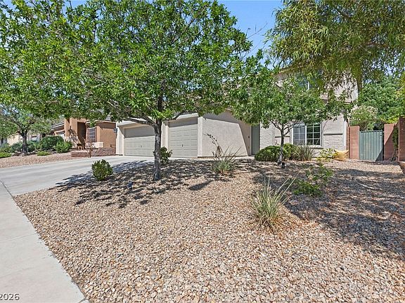 4th image of 272 Aqua Ln
