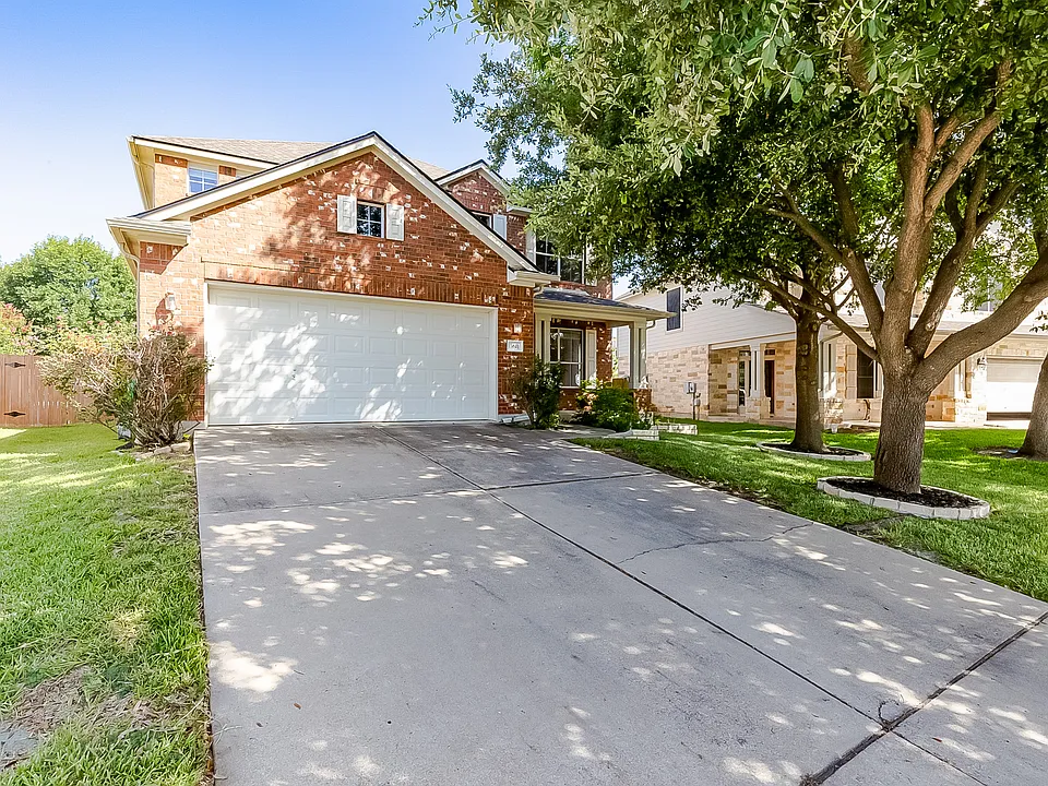3611 Fossilwood Way