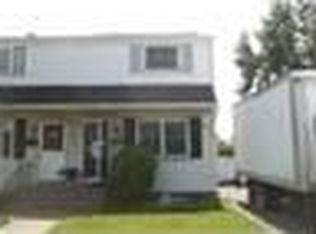 2105 Schoenersville Rd, Bethlehem, PA 18018