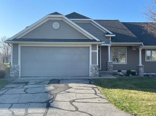 3900 Windsor Hill Dr #16, Hudsonville, MI 49426