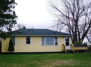 1666 Lark Ave E, Maplewood, MN 55109