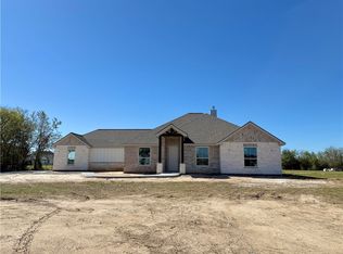 3245 Hunters Crossing Trl, Bryan, TX 77808