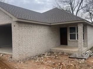 208 Eason St, Brookland, AR 72417