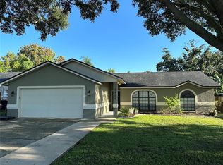 2322 Eastmeadows Ct, Lakeland, FL 33812