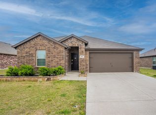 302 Saw Mill Rd, Royse City, TX 75189