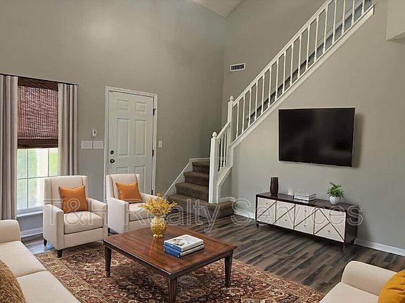 5th image of 844 Adena Ln