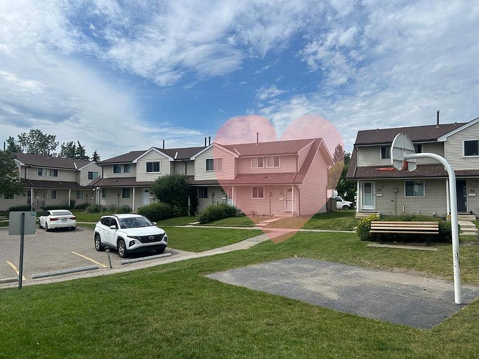 1st image of 20 E Falbury Cres NE #161
