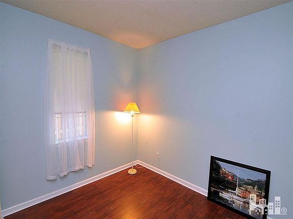 2nd image of 729 Bragg Dr APT F