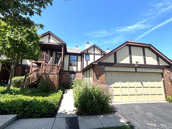 382 Sandhurst Cir APT 7, Glen Ellyn, IL 60137