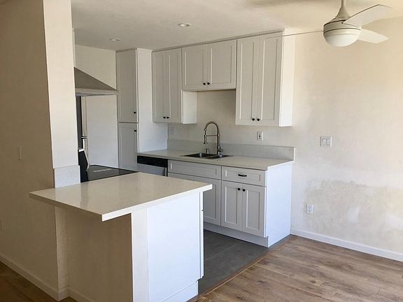 2nd image of 3975 Arizona St APT 6