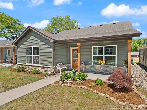 1945 Fisher Lane, Jeffersonville, IN 47130