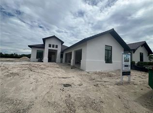 6708 Newport Rd, Naples, FL 34109