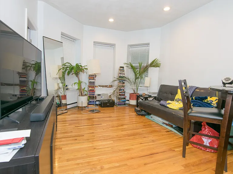 55 Westland Ave #3 — Photo 3