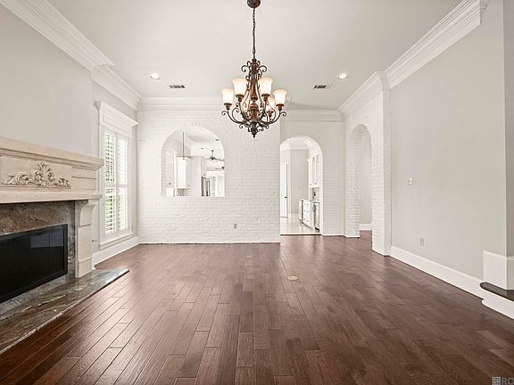 5th image of 13324 Minette Ln