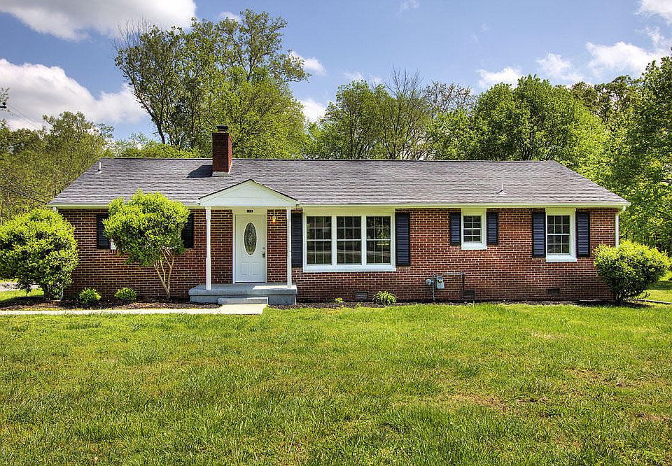 1st image of 101 Woodlawn Dr