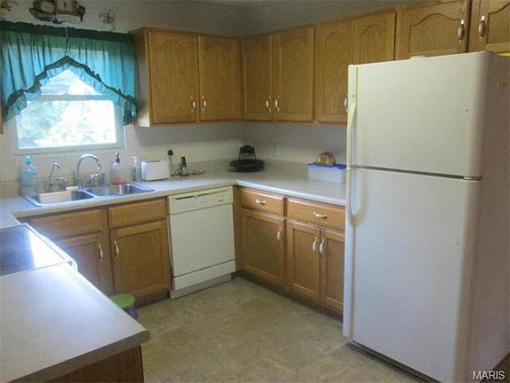 5th image of 4525 Valley View Dr