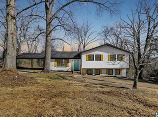 3913 Rock Ridge Rd, Birmingham, AL 35210