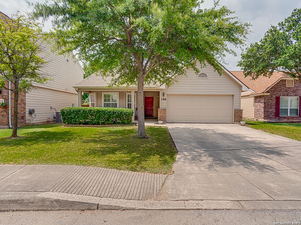 1st image of 11818 OAKWOOD RDG