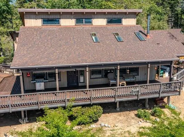 5554 Campfire Ct, Hathaway Pines, CA 95233