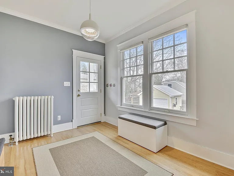 3515 Bradley Ln — Photo 13