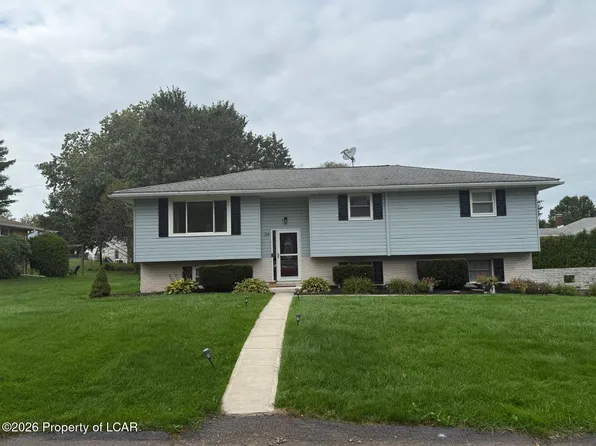 24 Edge Trl, Sugarloaf, PA 18249