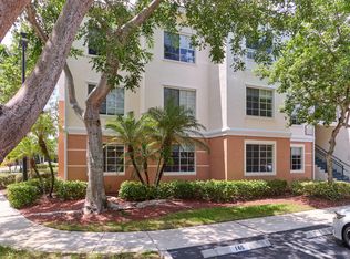 6101 Myrtlewood Cir W, Palm Beach Gardens, FL 33418