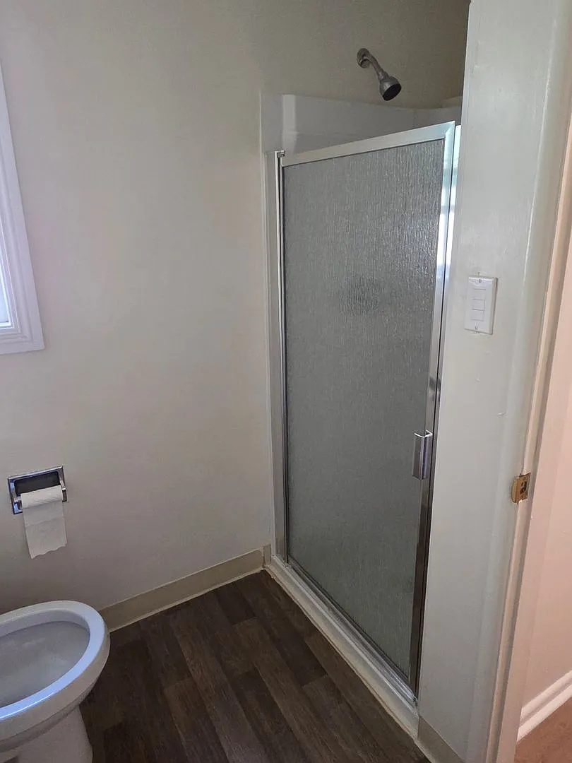 150 N Catalina Street — Photo 3