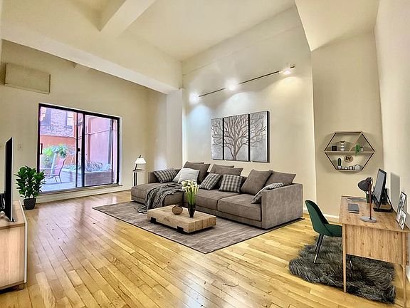 3rd image of 449 W 44th St APT F
