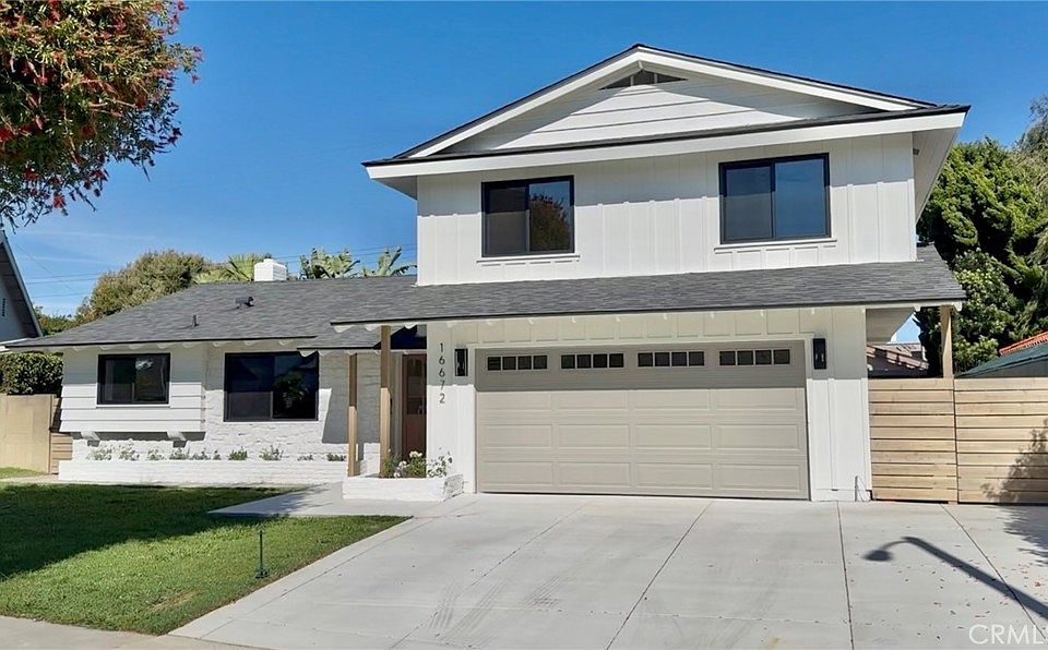 1st image of 16672 Lovell Ln