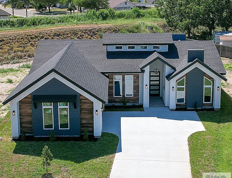 1st image of 420 Brooks Cir N