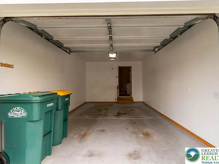 4136 Coleman St — Photo 18
